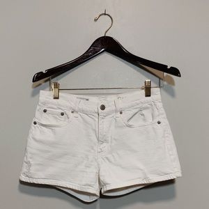 Gap 1969 - white denim shorts, size 26 slim